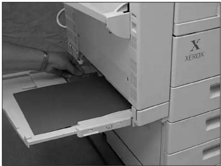 XEROX Document Centre 426 ST - The Bypass Tray - 1