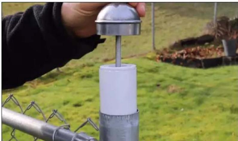 Ambient Weather TransformaFence - Insert the TransformaFence into the Fence Pole - 1