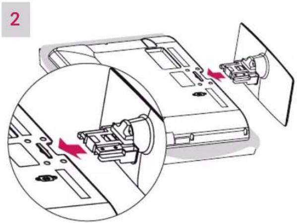 LG 47CS669C - Attaching the stand - 4