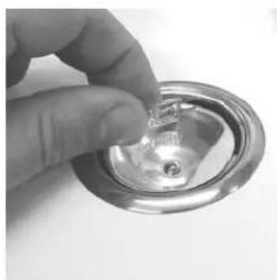 ARC IRI6WE3 - Replacing Halogen Bulbs - 4
