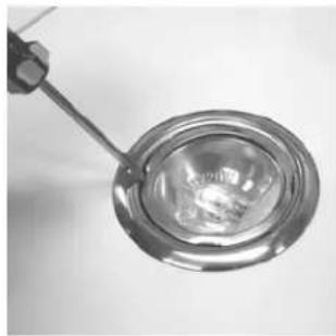 ARC IRI6WE3 - Replacing Halogen Bulbs - 1