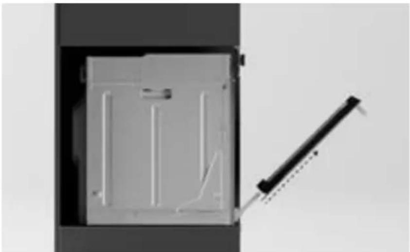 Fisher & Paykel OS76NPTX1 - Removing the door - 3