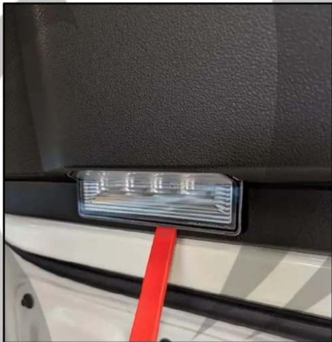 PHOENIX GOLD ZTSV65 - Remove bottom light panel - 1