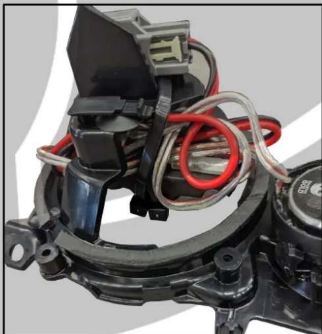 PHOENIX GOLD ZTSV65 - Cable tie filter in place - 1