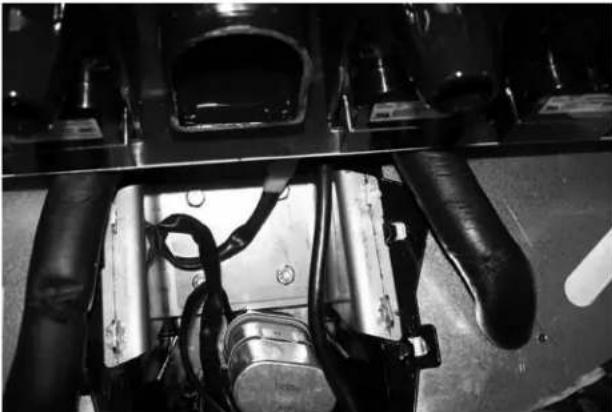 Scotsman IOD200 - FRONT SERVICEABLE GEAR MOTOR REMOVAL - 2