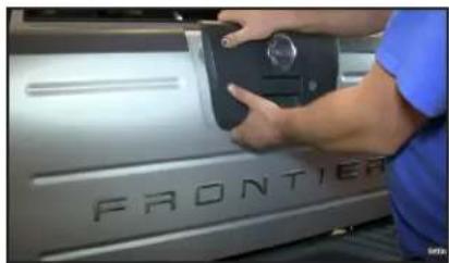 CRUX RVCNS-74F - Tailgate Handle Camera Installation: - 7