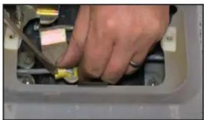 CRUX RVCNS-74F - Tailgate Handle Camera Installation: - 5