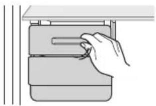 SAMSUNG RT47H567ESL - Removing the Ice Cubes - 2