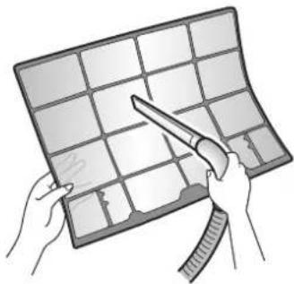 DAIKIN ATXM50A2V1B - To clean the air filters - 3