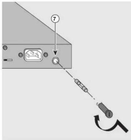 APC 66057 - Fuse replacement - 1