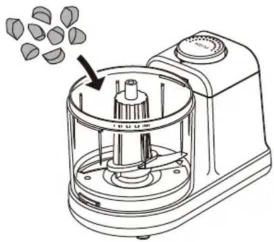 Yamazen YFE-200 - カッターを回転軸に取り付けて食材を入れる - 2