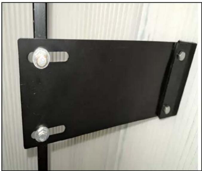 RIKON 60-151C - ADJUSTING FLAPS - 1