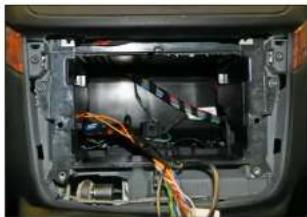 ALPINE KIT-8MBM - Mercedes Viano / Vito - 4