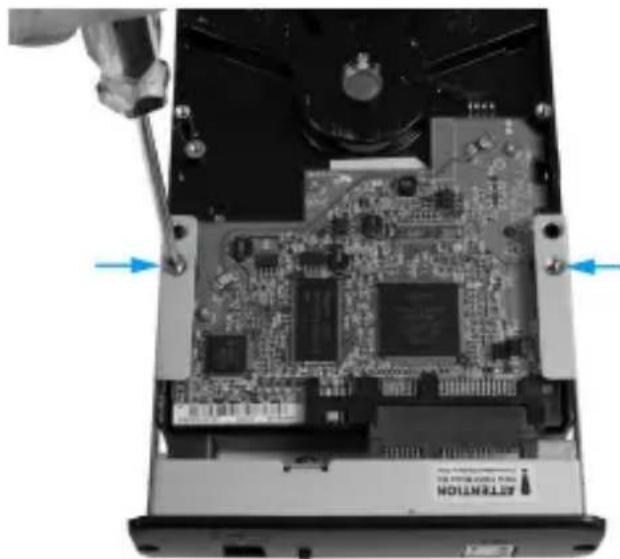 StarTech.com SAT3510U3VGB - Hardware Installation - 4