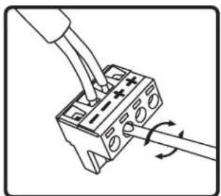 SoundTube CM890D - Warning - 17