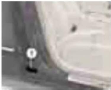 Mercedes-Benz E 350 4MATIC (2003) - Araç şasi numarası (FIN) ve boya kod numarası yazılı tip etiketi - 1