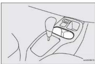 MITSUBISHI Attrage (2014) - Ön koltuk için - 1