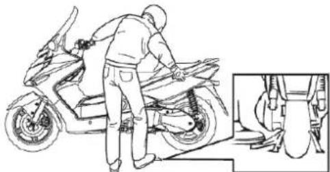 KYMCO Xciting 350 Ri - Kullanmadan önce motor yağının dolaşmasına izin verin. - 3
