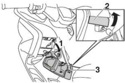 YAMAHA XMAX 250 (2013) - Ön saklama bölmesi A - 1