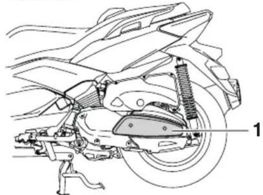 YAMAHA XMAX 400 (2019) - Panellerin sökülmesi ve takılması - 1