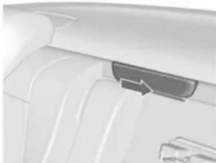 OPEL Cascad (2017) - Küçük rüzgar deflektörünün takılması - 1