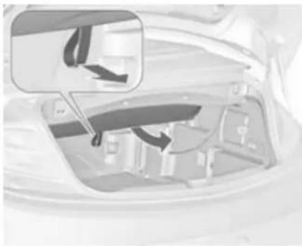 OPEL Cascad (2017) - Bagaj bölümünün büyütülmesi - 2