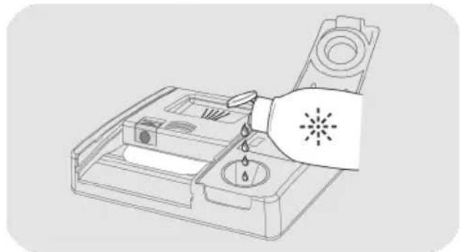 HOOVER HF 3E53E0W-17 - Parlatıcı kabının doldurulması - 2