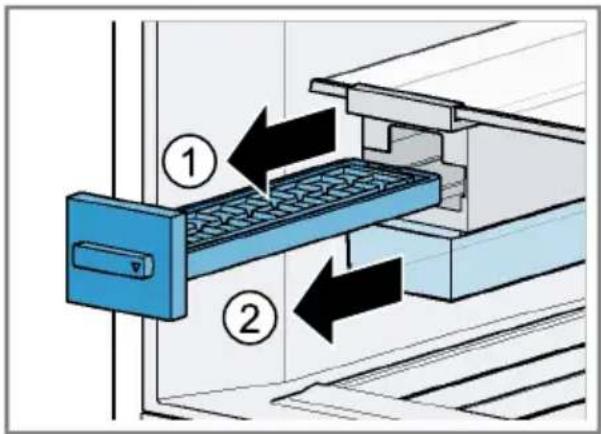 BOSCH KDN86XWE1N - Buz küpü hazırlayıcının çıkarılması - 1