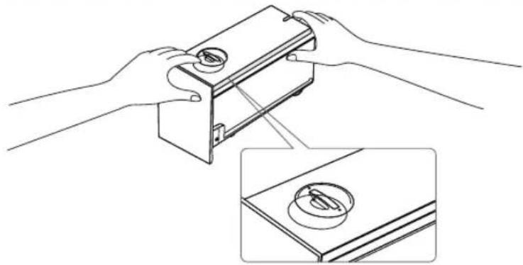 TOSHIBA GR-RF690WI-PGV67 - Huống dẫn sử dụng và châm thêm nước vào bình dụng nước - 1