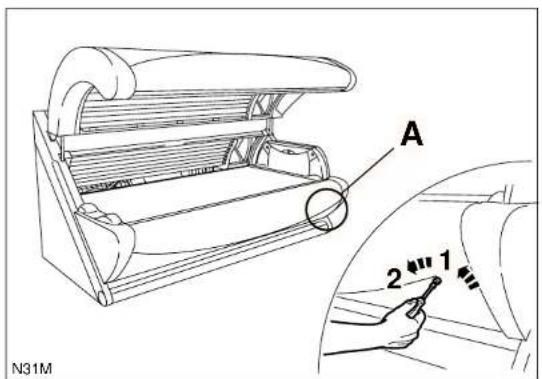 WMF 500 - Kondensatbehälter entleeren - 1