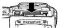 OLYMPUS Tough TG-320 - Για να αφαιρέσετε την κάρτα μνήμης SD/SDHC/SDXC και την κάρτα Eye-Fi - 1