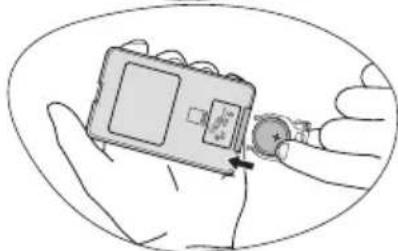 BENQ MX501 - Replacing the remote control battery - 4