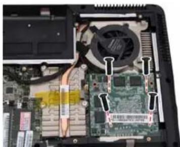 ACER Aspire 5920G Series - Removing the Memory and Wireless LAN Card - 5