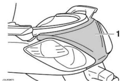 YAMAHA XCITY250 - Removing and installing cowlings and panels - 3