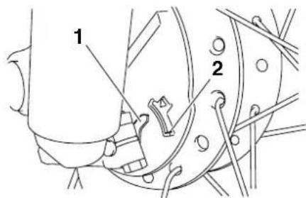 YAMAHA TTR110 - Checking the front and rear brake shoes - 1