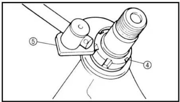YAMAHA TTR125 - INSPECTION ET SERRAGE DES RAYONS - 2