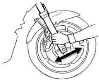 YAMAHA XJ6-S - Contrôle de la direction - 1