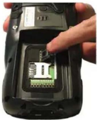 DATALOGIC 94A151132 - INSERTING A MICRO SD CARD - 3