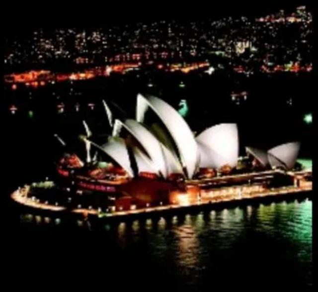 LEGO Sydney Opera House (TM) - Construction - 8