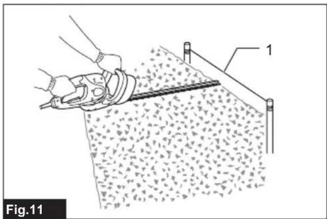 MAKITA UH5261 - 13