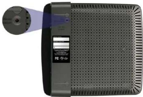 LINKSYS E1500 - Pohled zespodu - 1