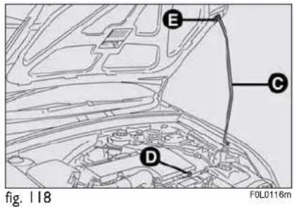 FIAT Croma (2008) - TO OPEN THE BONNET - 2