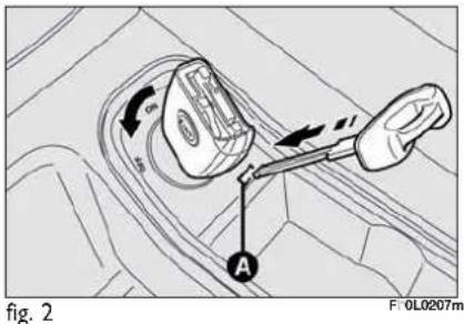 FIAT Croma (2008) - STOPPING THE ENGINE - 1