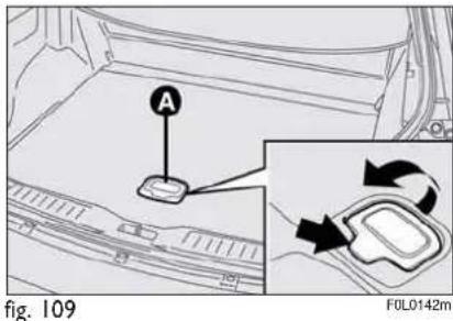 FIAT Croma (2008) - DOUBLE LOADING COMPARTMENT (where provided) - 1