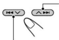 JVC KD-G701 - Pour avancer rapidement ou inverser une plage ou le fichier - 1