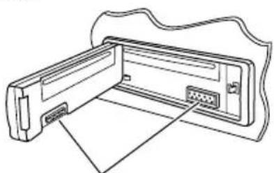 JVC KD-G312 - Comment nettoyer les connecteurs - 1