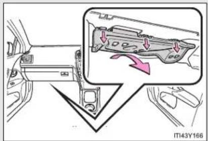 TOYOTA Avensis (2012) - 4-3. Do-it-yourself maintenance - 2