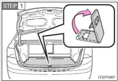 TOYOTA Avensis (2013) - Luggage mat - 1