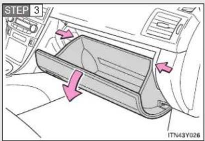 TOYOTA Avensis (2013) - Removal method - 2