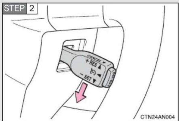 TOYOTA RAV4 (2011) - Cruise control - 3